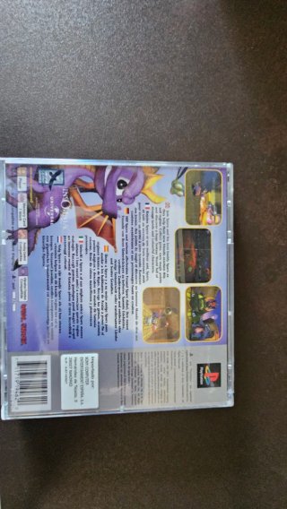 Spyro 2: Gateway to Glimmer PS1 Ed. Platinum
