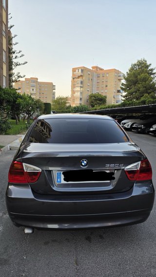 BMW E90 320d