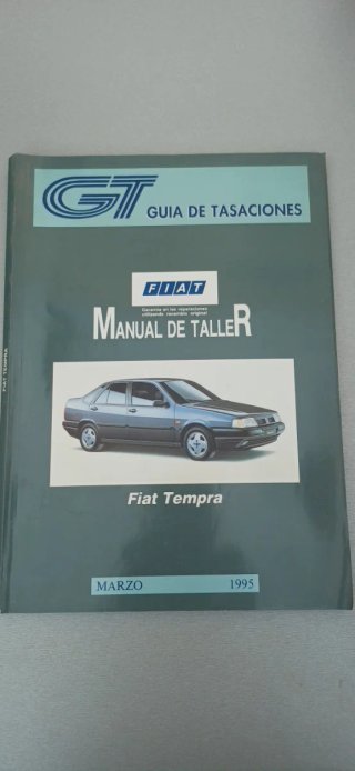 Revistas y manuales de coches antiguos