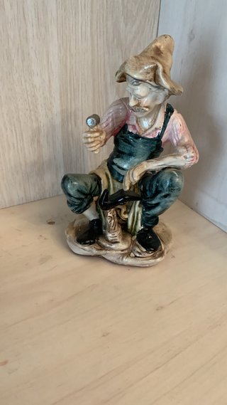 Figura de porcelana artesano