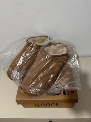 Botines GOOCE de ante marrón con forro interior