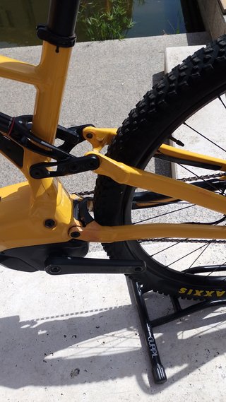 Bicicleta Eléctrica Specialized Levo 19