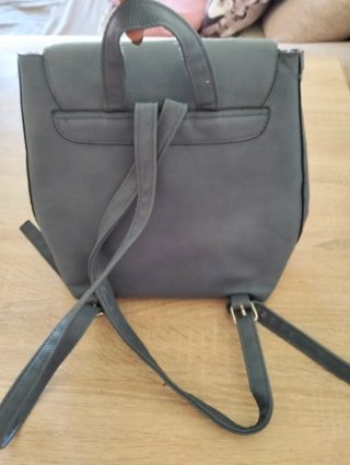 Mochila Stradivarius Gris
