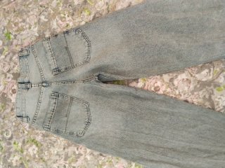 2 pares de Pantalones vaqueros grises y azules