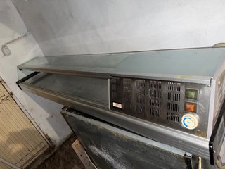 Vitrina de tapas para 6 bandejas