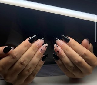 Servicios de Uñas en Denia