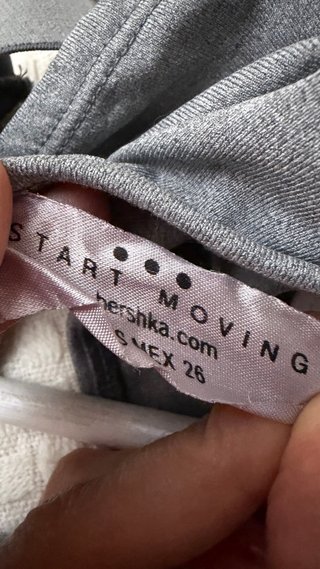 Camiseta deportiva Bershka gris Talla S