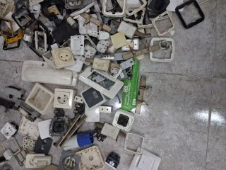 Mecanismos eléctricos variados