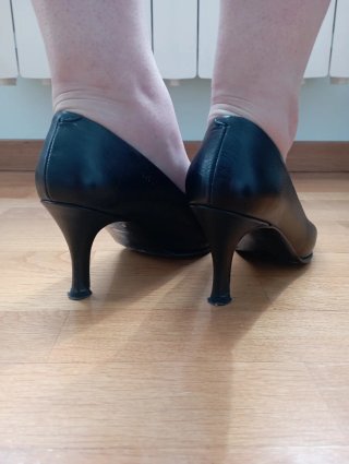 Zapatos de tacón negros Maria Sim