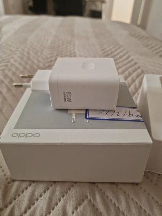 Cargador Oppo SuperVOOC 80W
