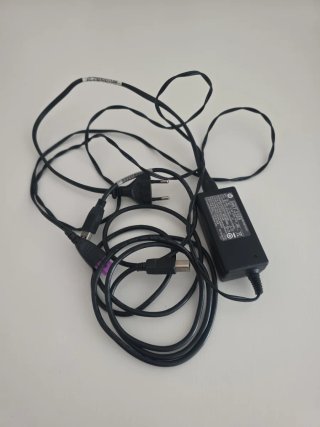 Cable HP con adaptador de corriente para impresora