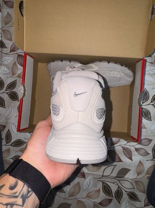 Nike V5 RNR Moon Particle EU 39 II6292-201