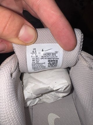 Nike V5 RNR Moon Particle EU 39 II6292-201