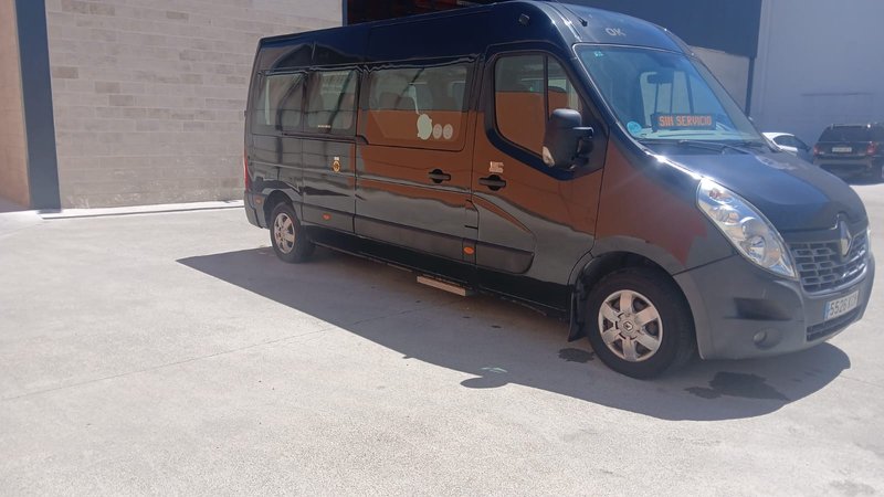 Renault Master Combi BUS 2.3 Año 2017 Escolar - foto 1