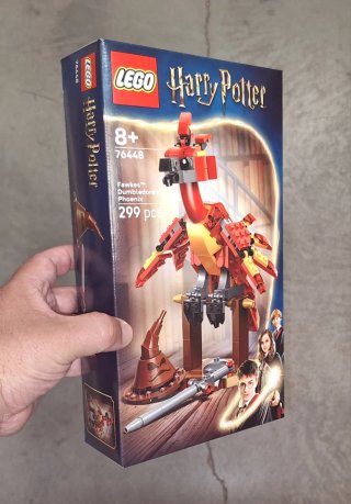 LEGO Harry Potter Fawkes 76448