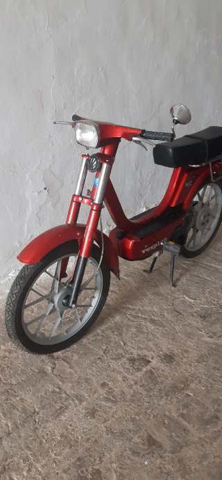 Vespino SCA Roja