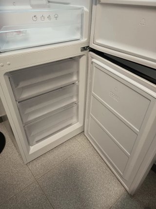 Nevera Nilson casi nueva