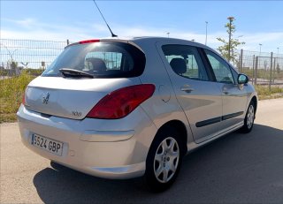 Peugeot 308 2008 1.6 HDI 110 CV Confort