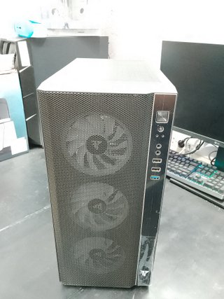 Torre PC Tempest Umbra RGB ATX Negra