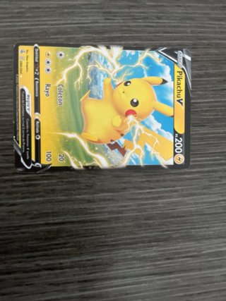 Carta Pokémon Pikachu V
