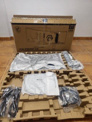 MSI MAG 272URDF E16 4K/FHD 160/320Hz 0,5ms fastIPS