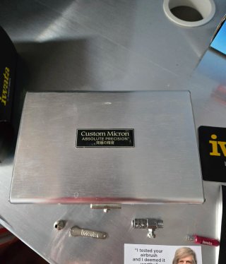 Aerógrafo Iwata Custom Microm Takumi