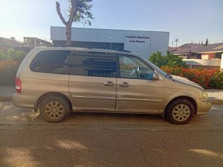 KIA Carnival 2005