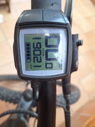 Bicicleta Eléctrica Negra