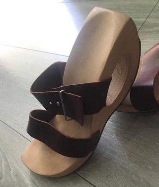 Sandalias vintage madera y piel