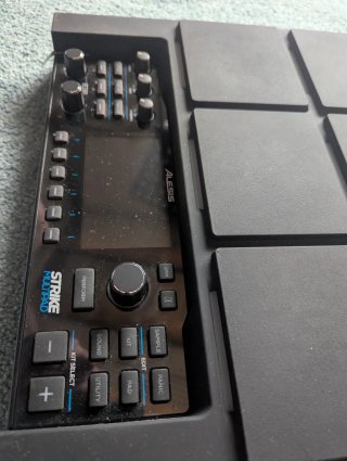 Batería Electrónica Alesis Strike Multipad