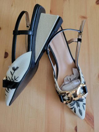 Zapatos tacón tela bordada talla 36/37 nuevos