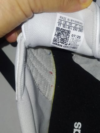 Zapatillas Adidas Barreda Blancas Tiras Multic.