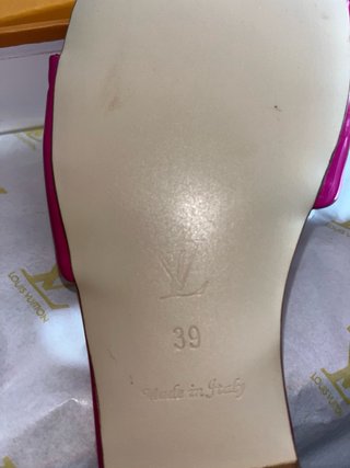 Sandalias Louis Vuitton rosas