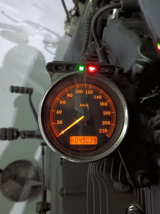 Harley Davidson Sportster 883
