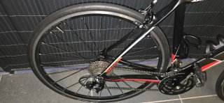 Bicicleta Carretera Orbea Avant Negra/Roja