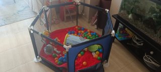 Parque infantil con piscina de bolas de 110cm