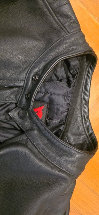 Chaqueta de piel para moto Dainese