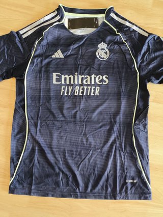 Conjunto Real Madrid 2023-24 Talla M