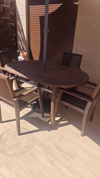 Mesa de jardín de teca + 4 sillas