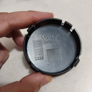 4 Coprimozzo Volvo