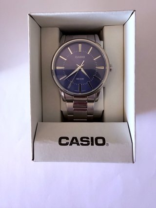 Reloj Casio Esfera Azul Acero Inoxidable