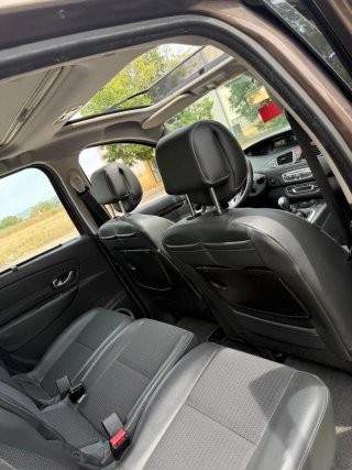 Renault Scenic 2011