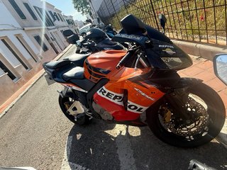 Honda CBR 600 RR Naranja/Roja