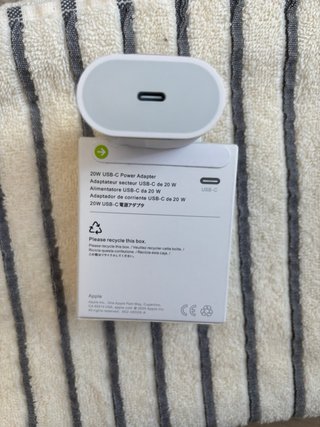 Cargador Apple 20W USB-C nuevo y precintado