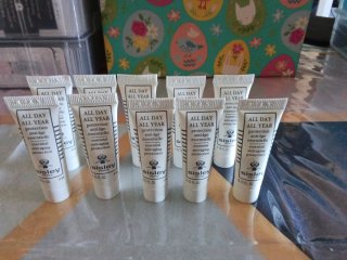 Sisley All Day All Year -  40 ml
