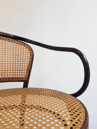 Silla Thonet 210 Ligna Drevounia. Vintage, 60s.