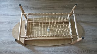 Mesa de centro ovalada de madera y ratán