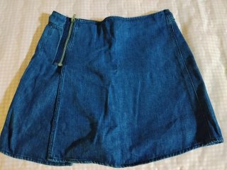 Falda pantalón vaquera con cremallera