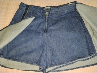 Falda pantalón vaquera con cremallera