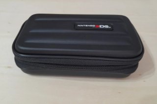 NUEVO. Funda 3DS Oficial Nintendo. Negra